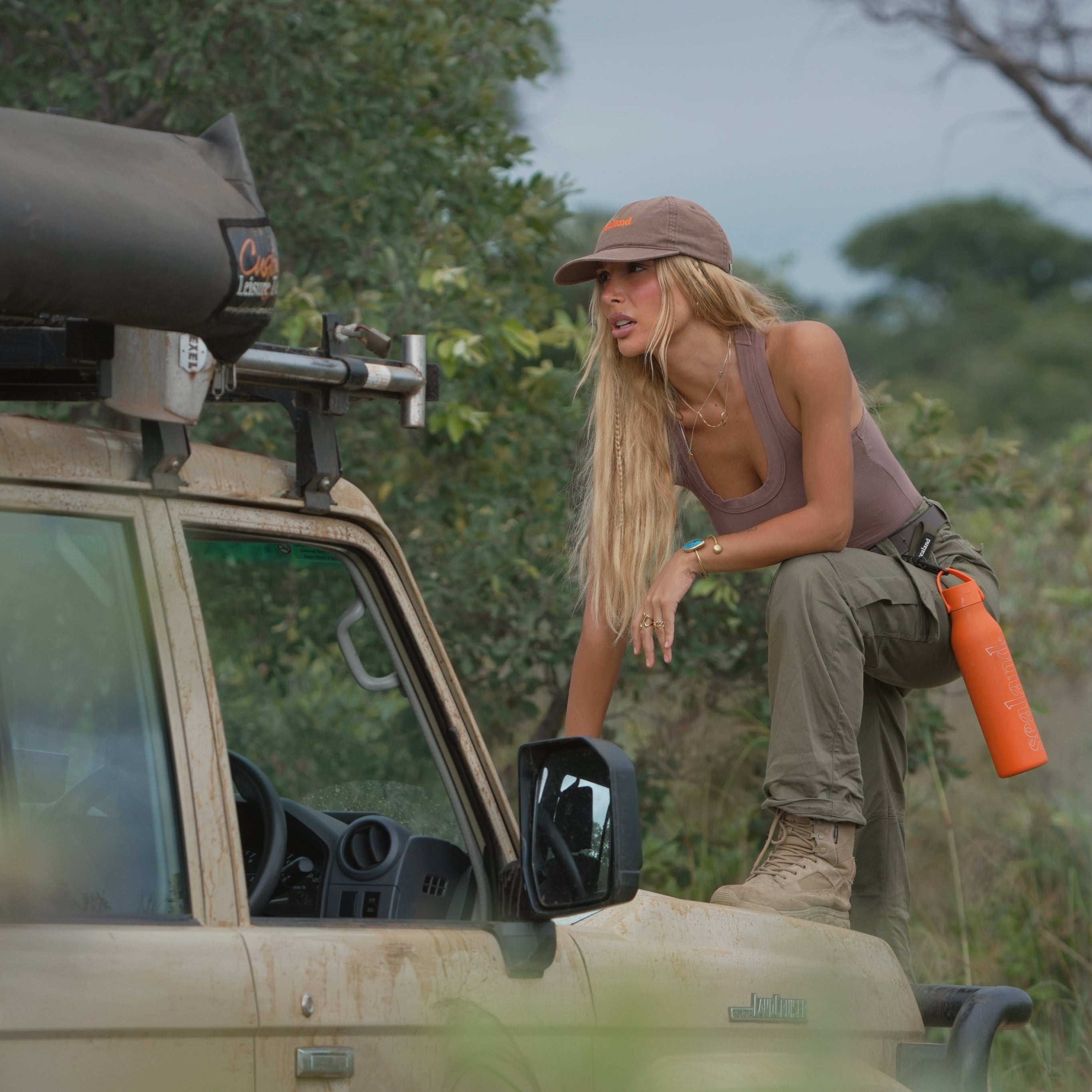 Two People, One 4x4 and 6,000 Kilometres