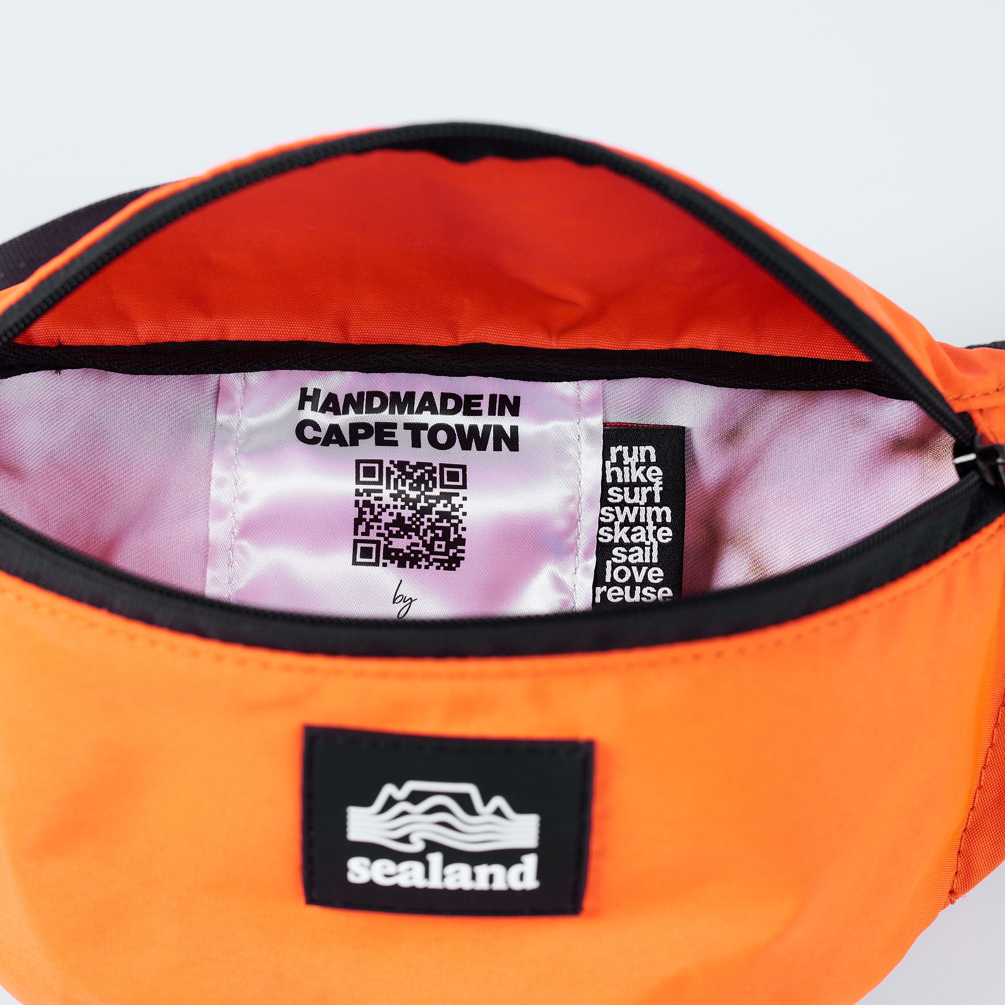 MajiTex Moon Bag