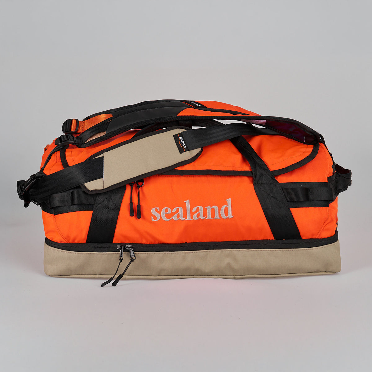 Nomad Duffel - MajiTex