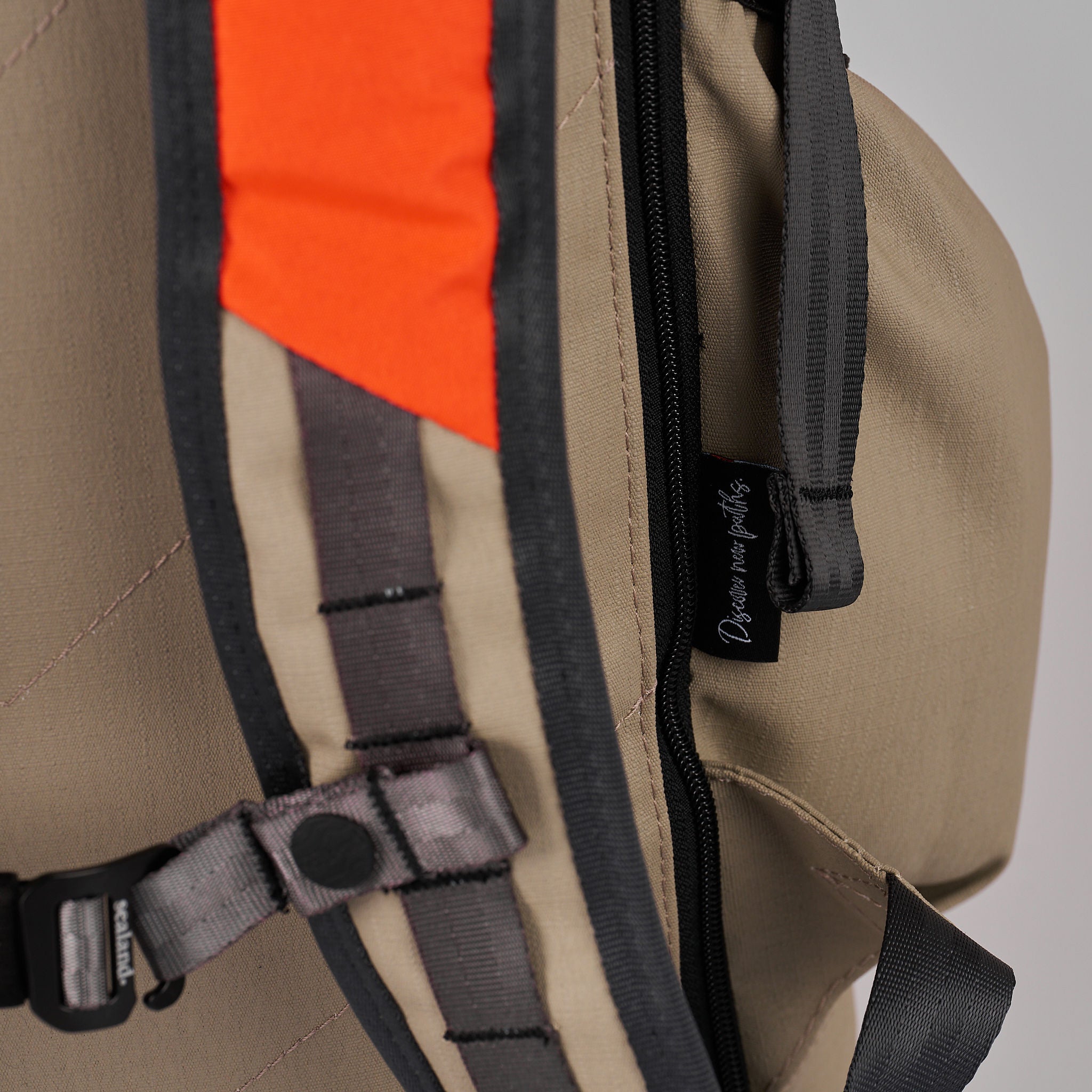 MajiTex Rowlie Backpack