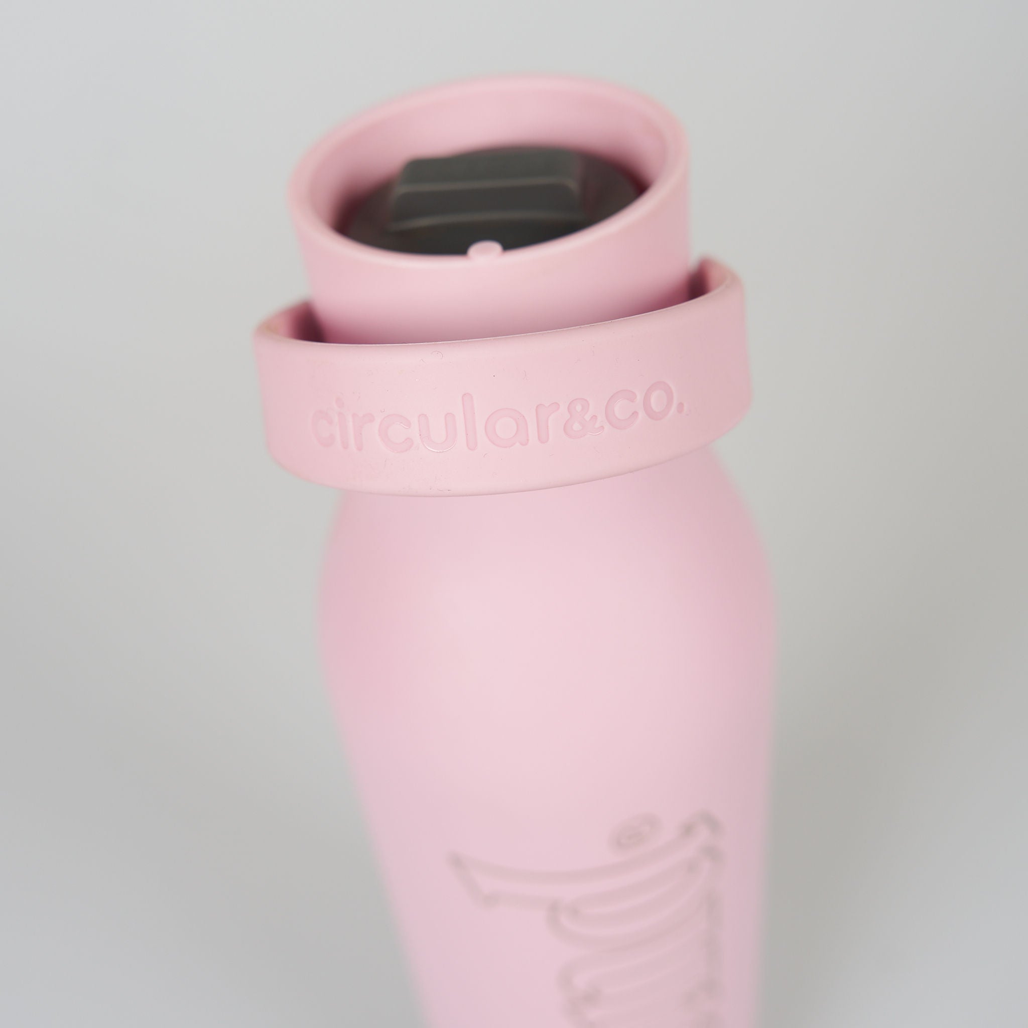 Circular&Co x Sealand 750ml Water Bottle