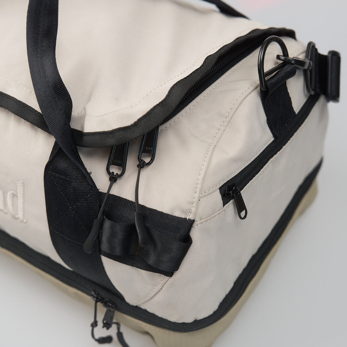 Nomad Duffel - MajiTex
