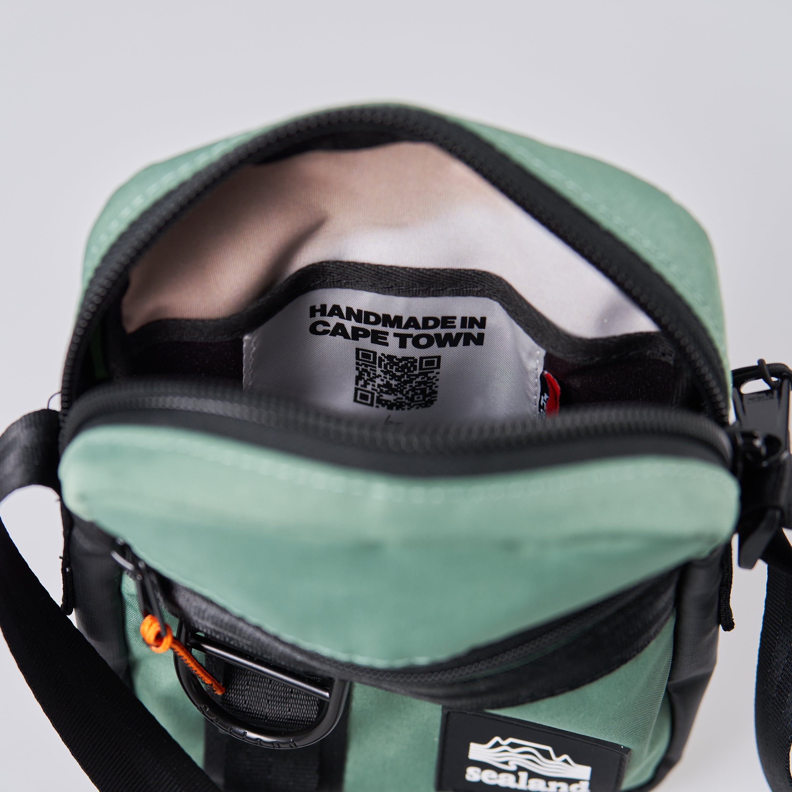 MajiTex Zeplin Crossbody Bag