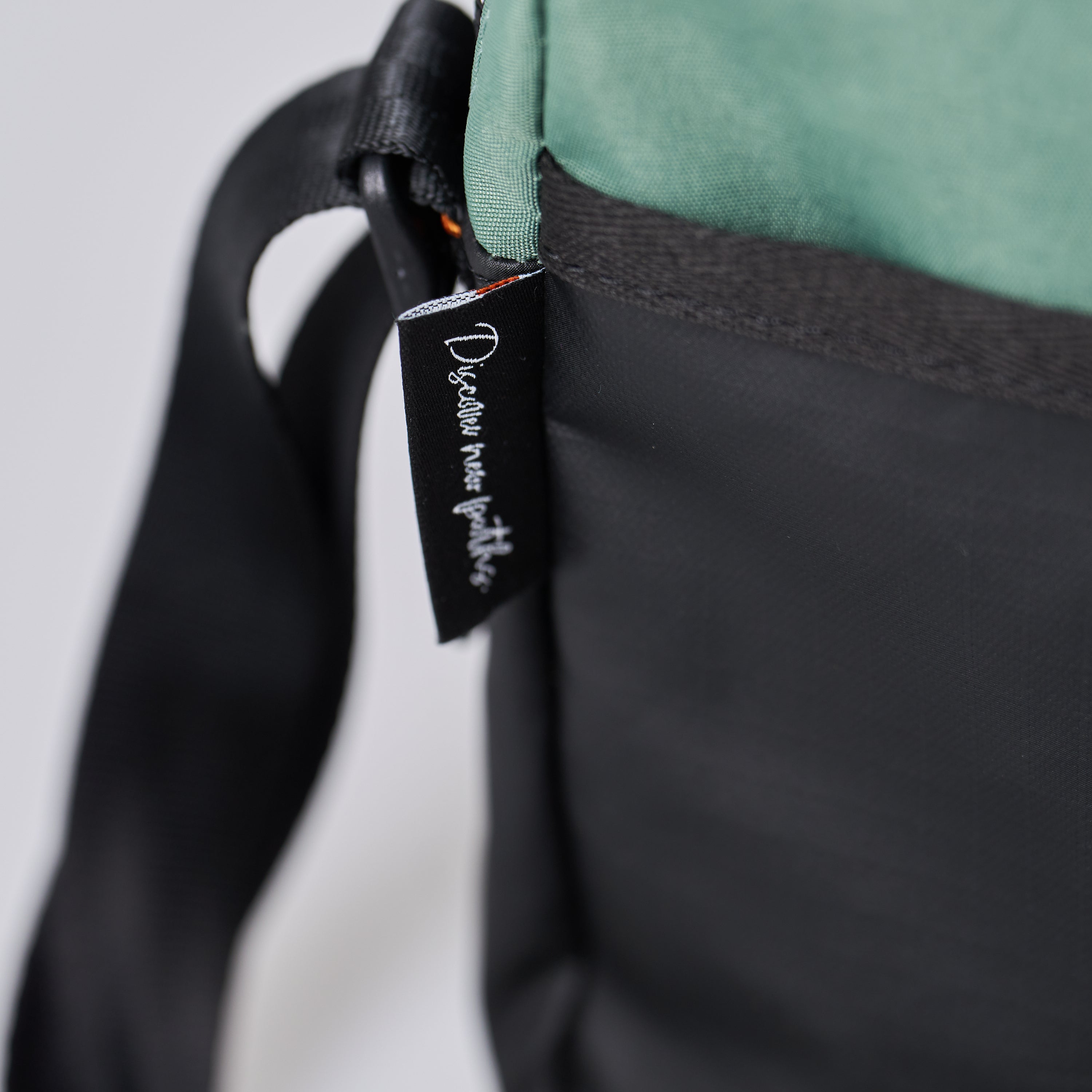 MajiTex Zeplin Crossbody Bag