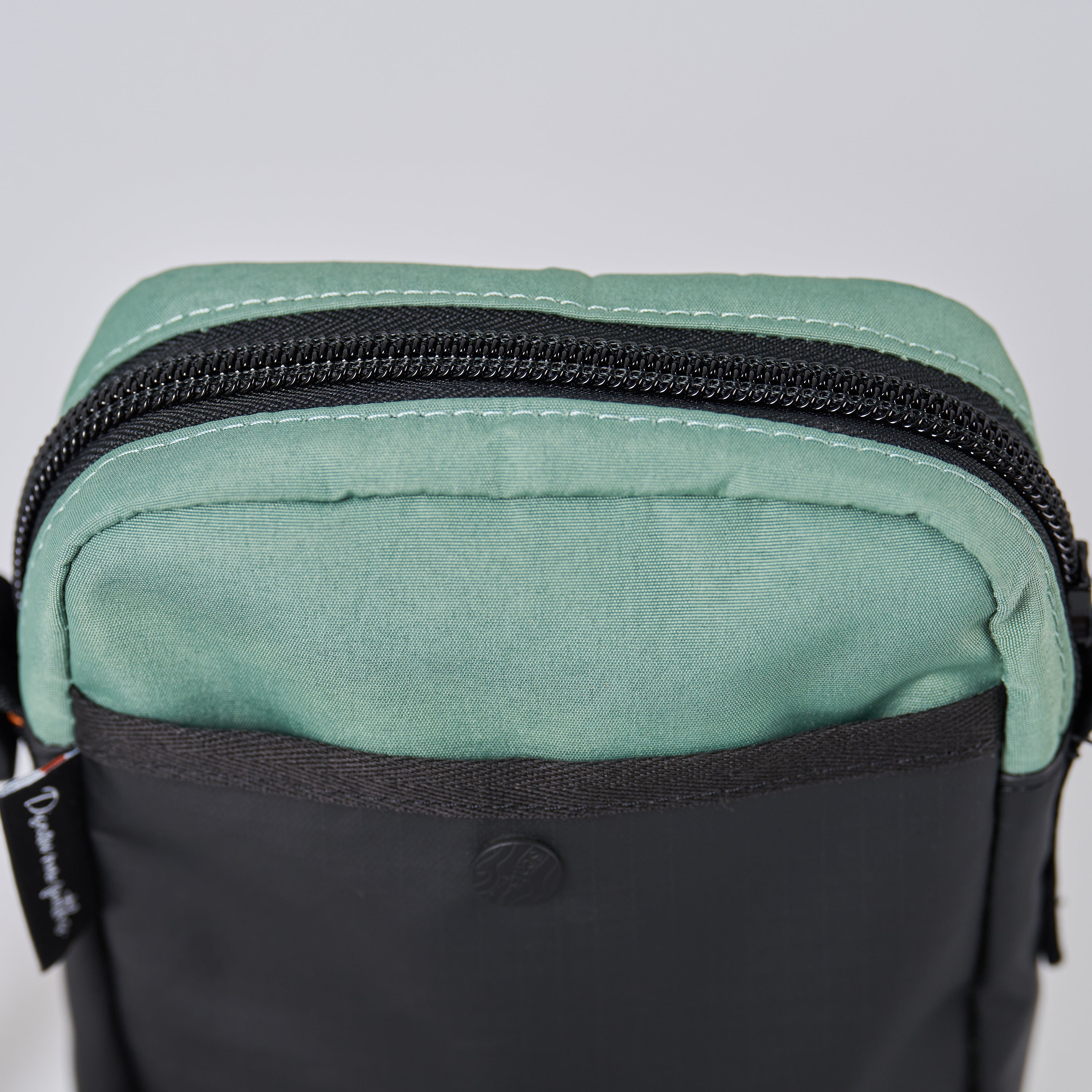 MajiTex Zeplin Crossbody Bag