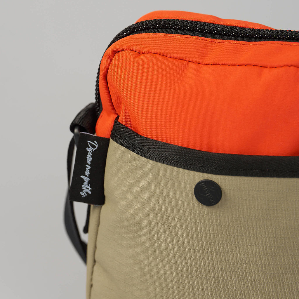 MajiTex Zeplin Crossbody Bag