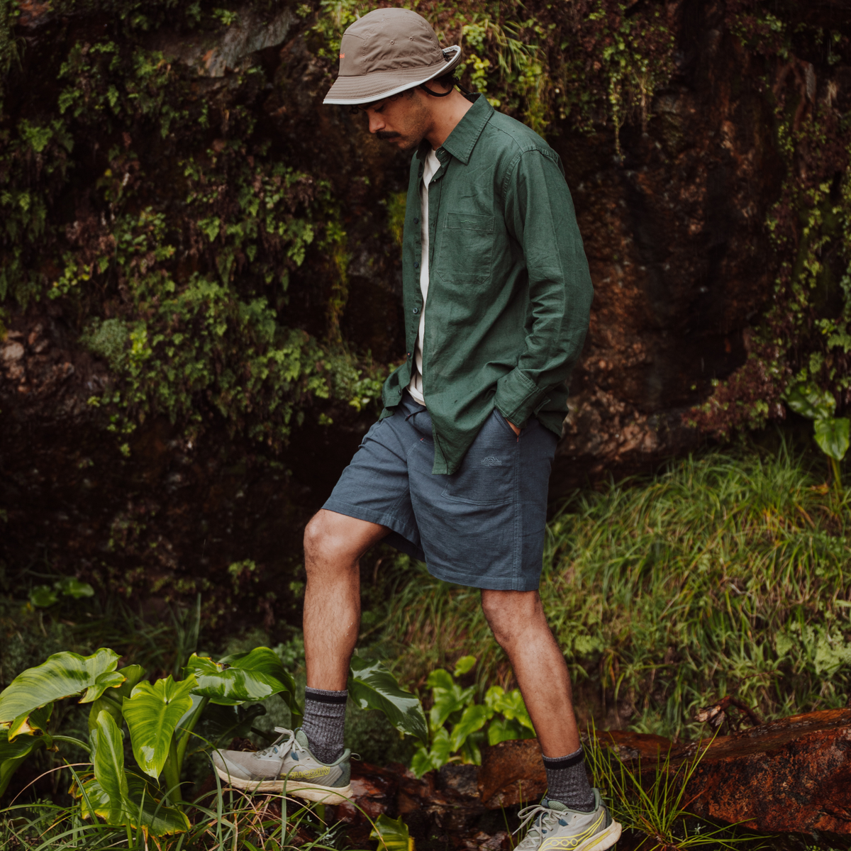 Men's Weekender Linen Shorts