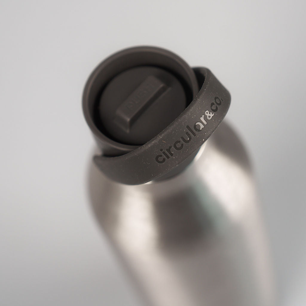 Circular&Co x Sealand 1L insulated water bottle in recycled stainless steel with click lid