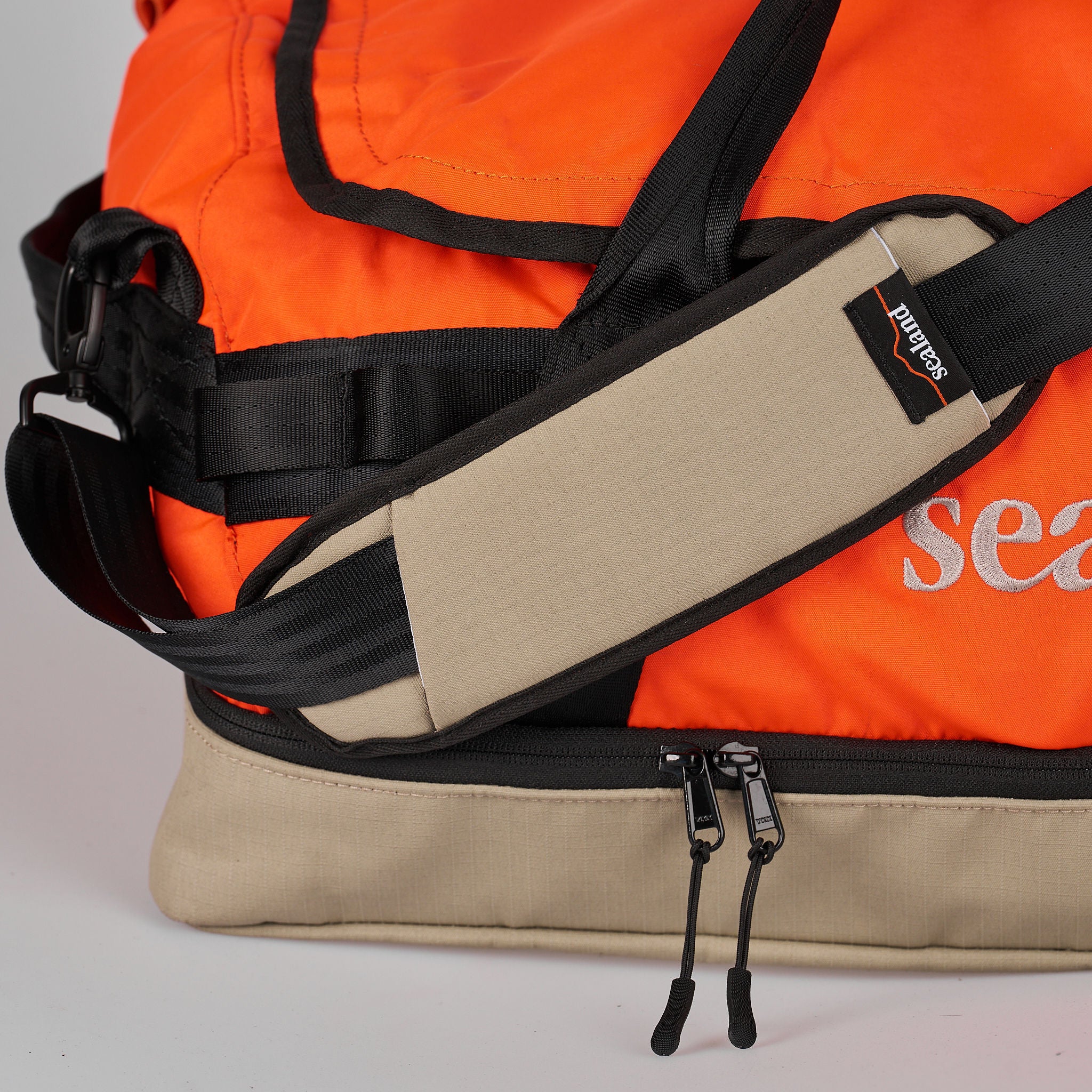 MajiTex Nomad Duffel