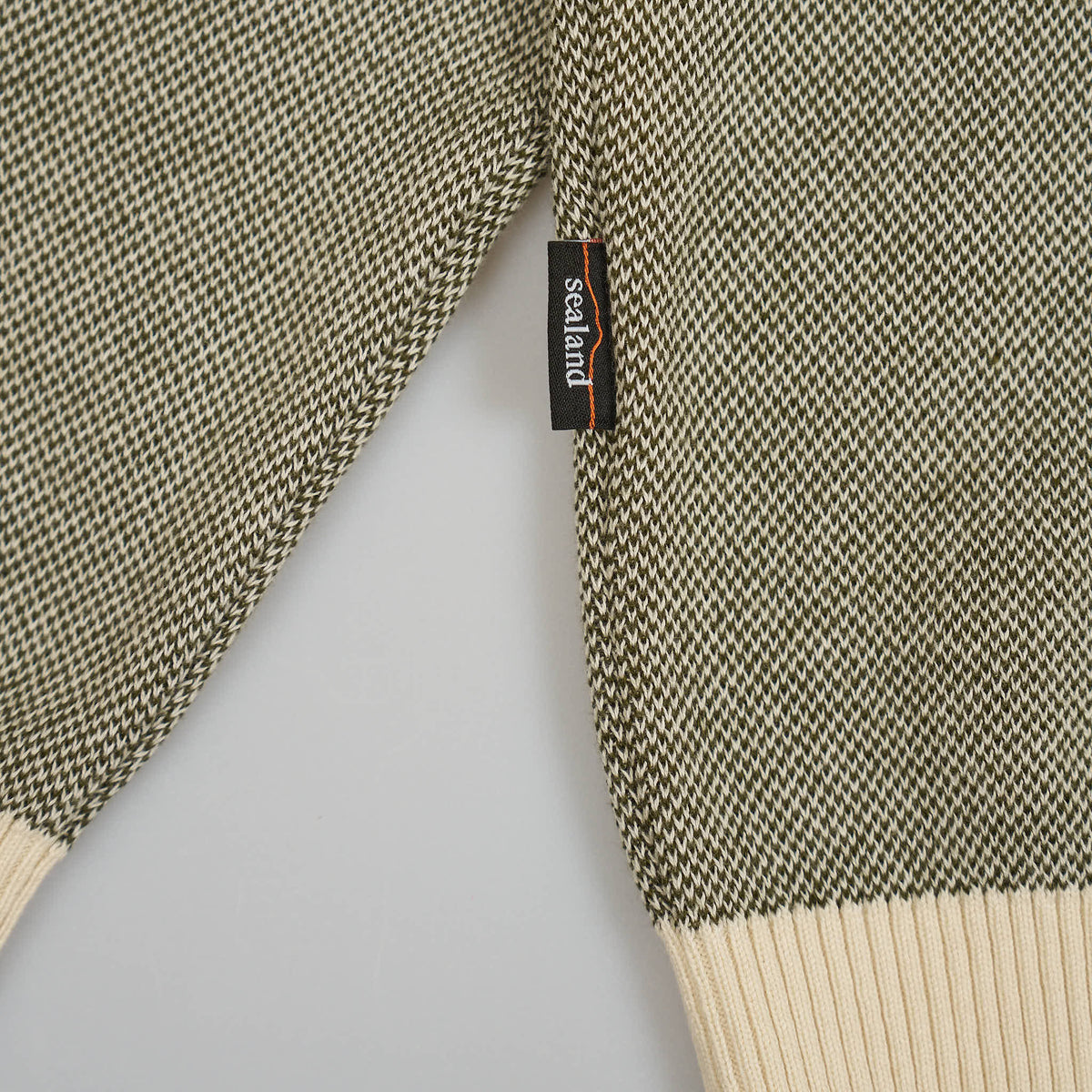 Men's Contour Design Knit