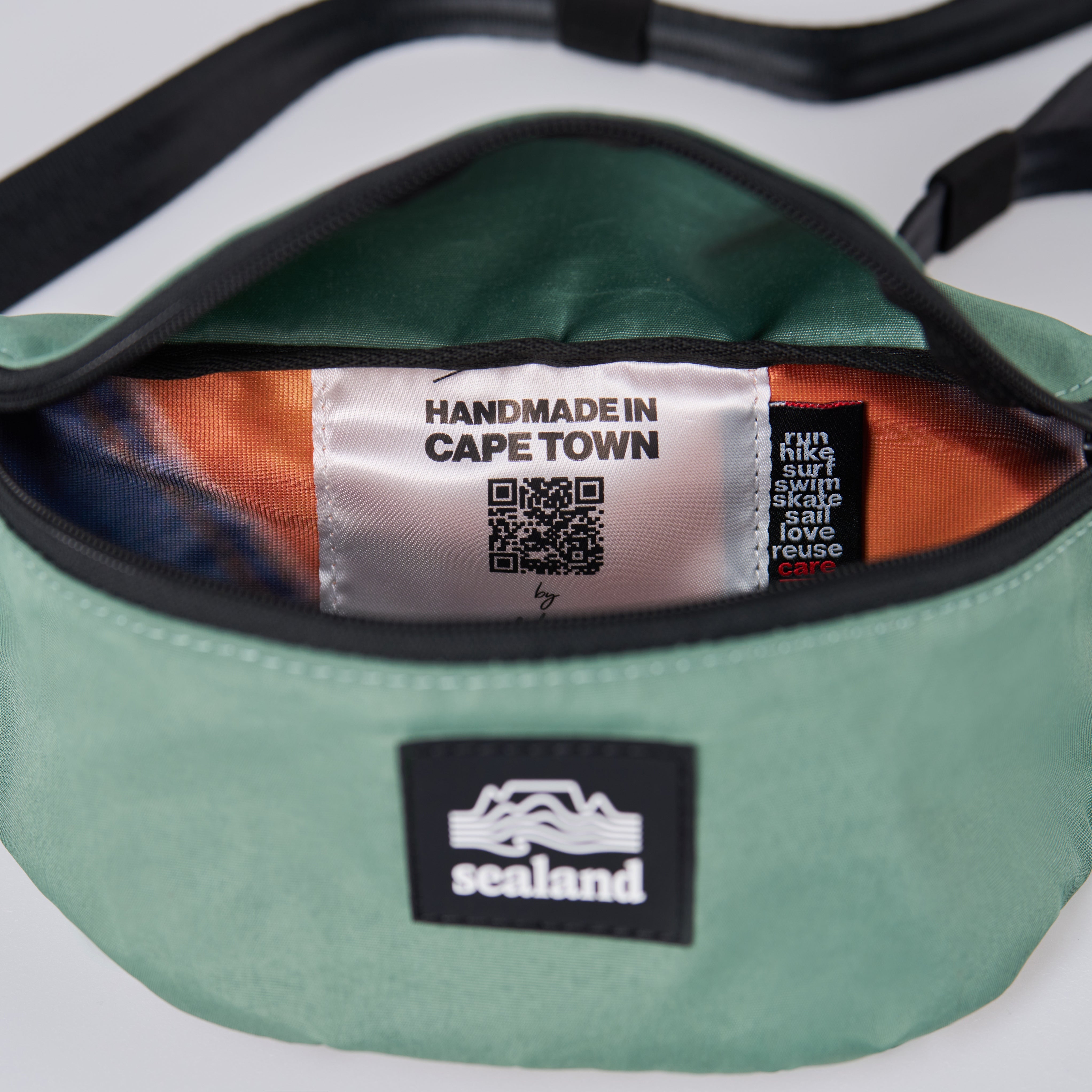 MajiTex Moon Bag