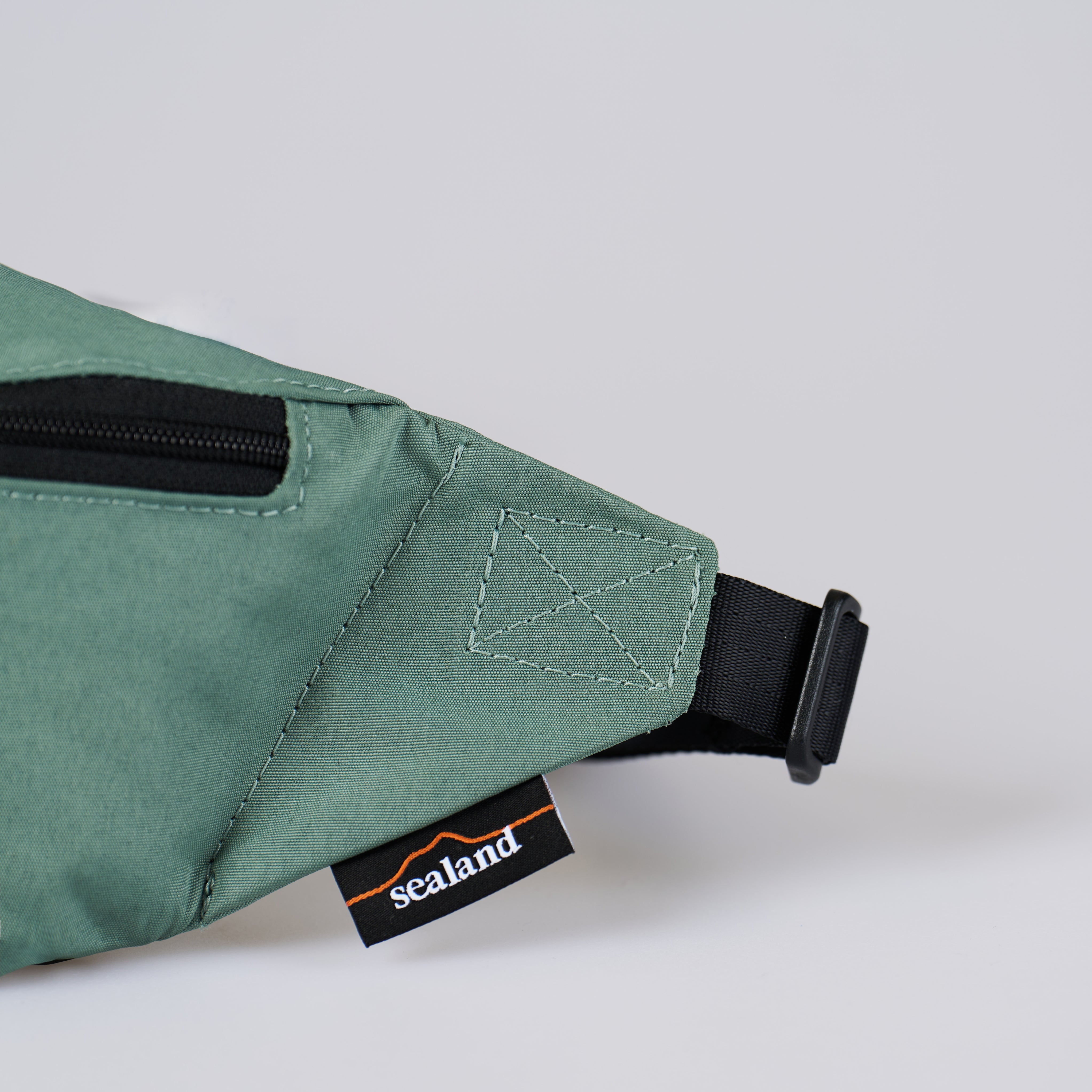 MajiTex Moon Bag